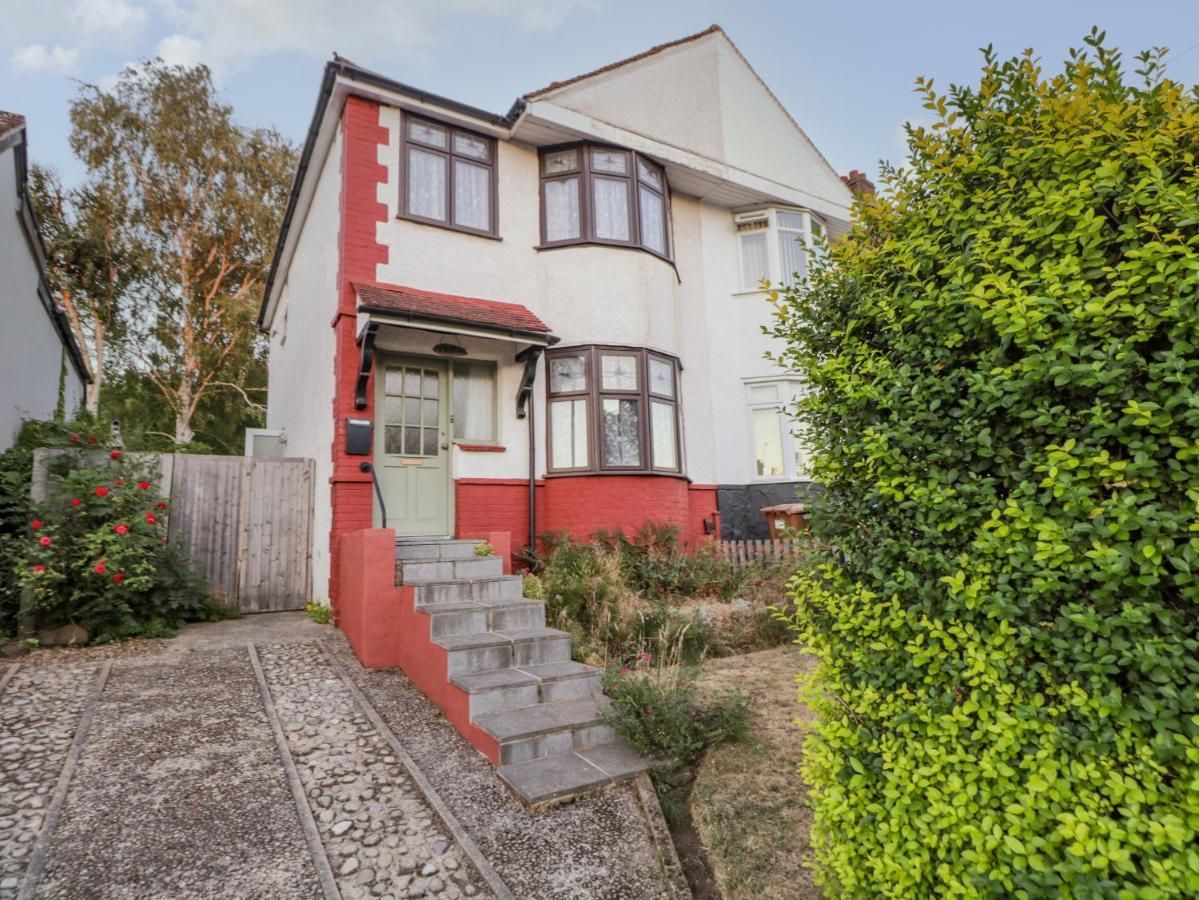 The Perch Villa Bexley Bagian luar foto